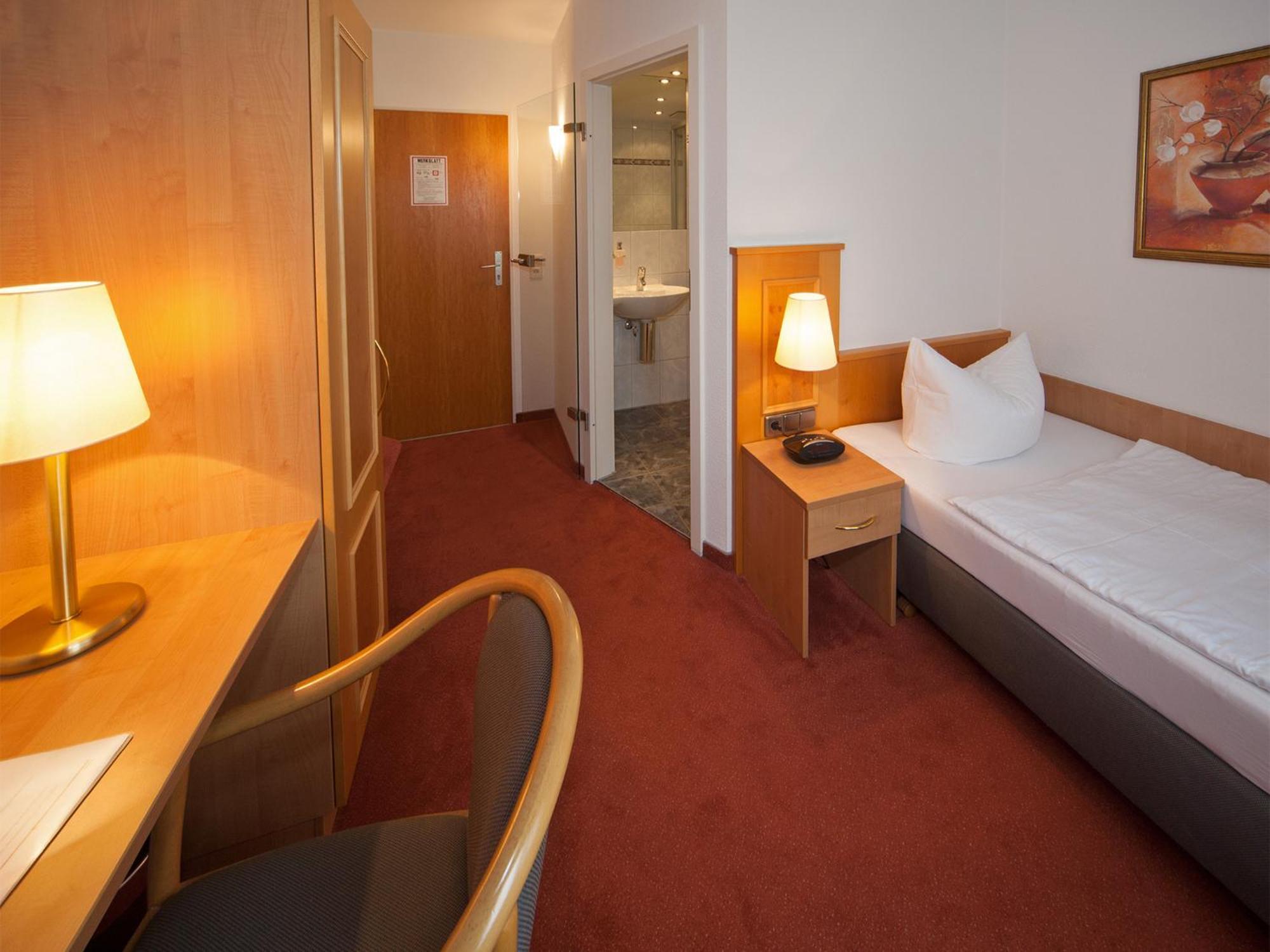Hotel Engel Rheinmunster Δωμάτιο φωτογραφία