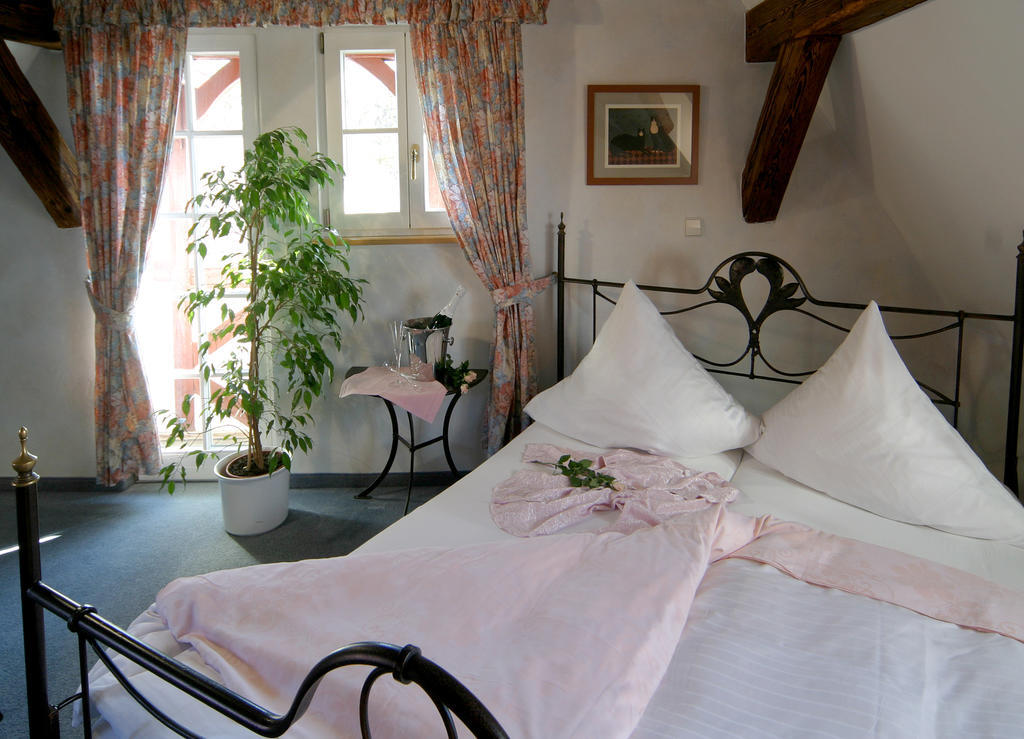 Hotel Engel Rheinmunster Δωμάτιο φωτογραφία